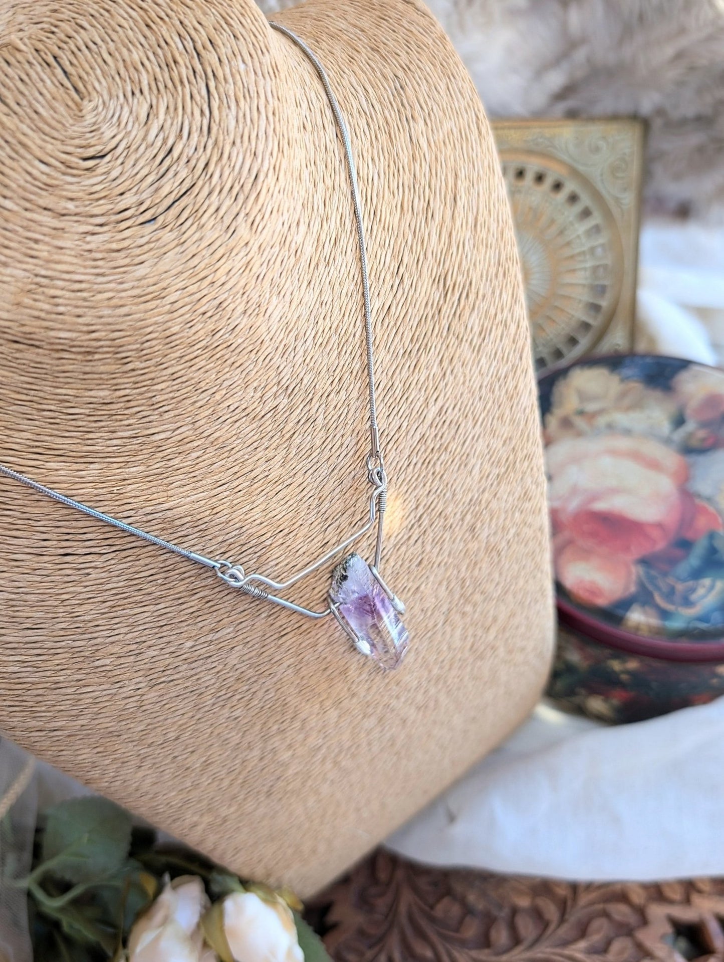 LÏN · Amethyst Necklace · Minimalist Pendant - RÏKST JEWELRY