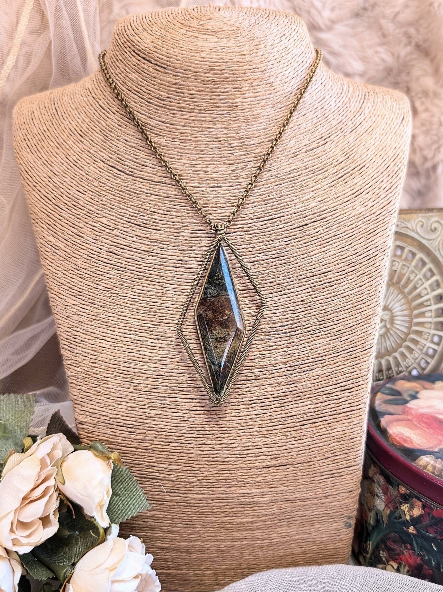 Mixed - Colored Jade Necklace · Wirewrap Pendant - RÏKST JEWELRY