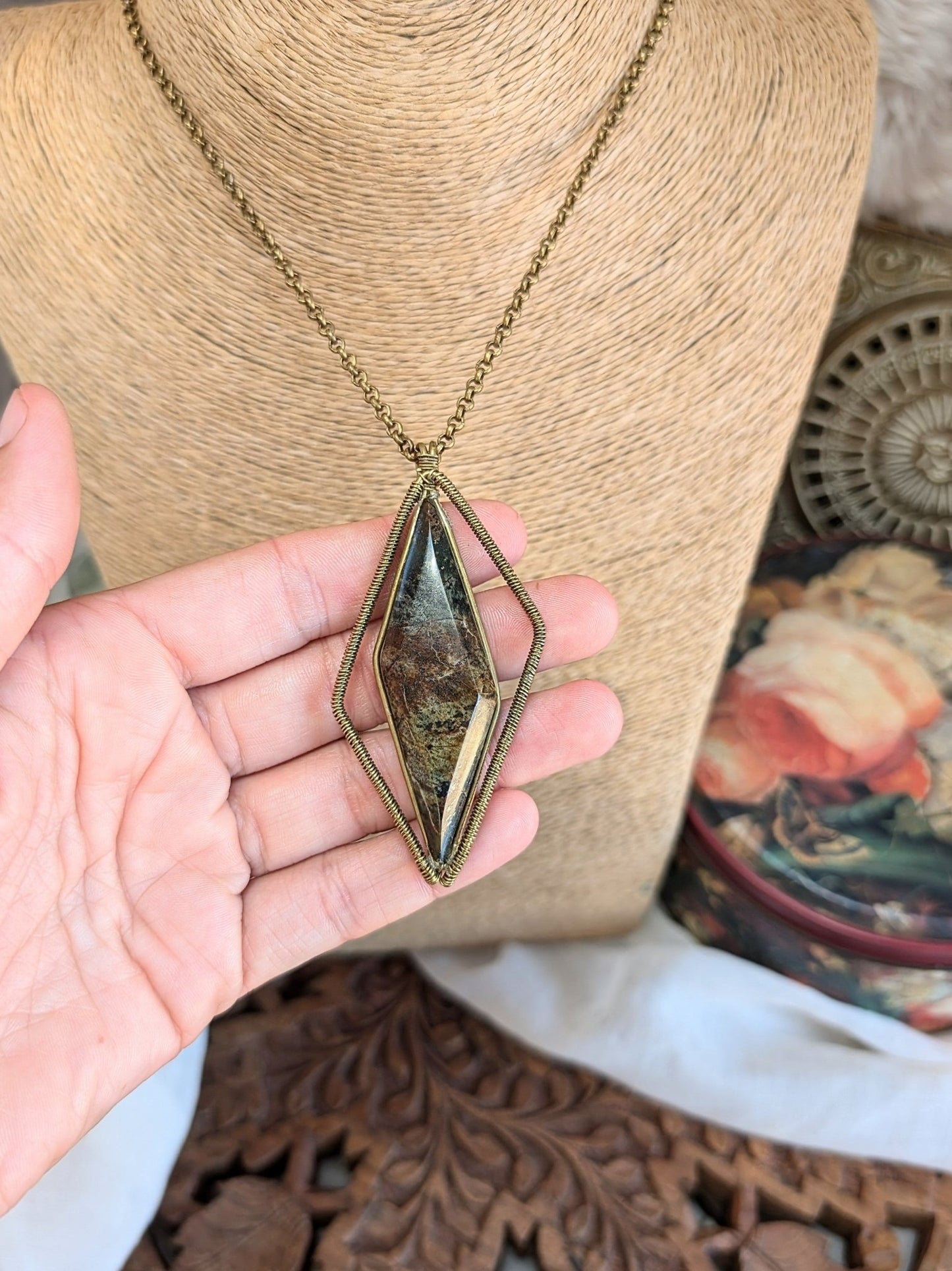 Mixed - Colored Jade Necklace · Wirewrap Pendant - RÏKST JEWELRY