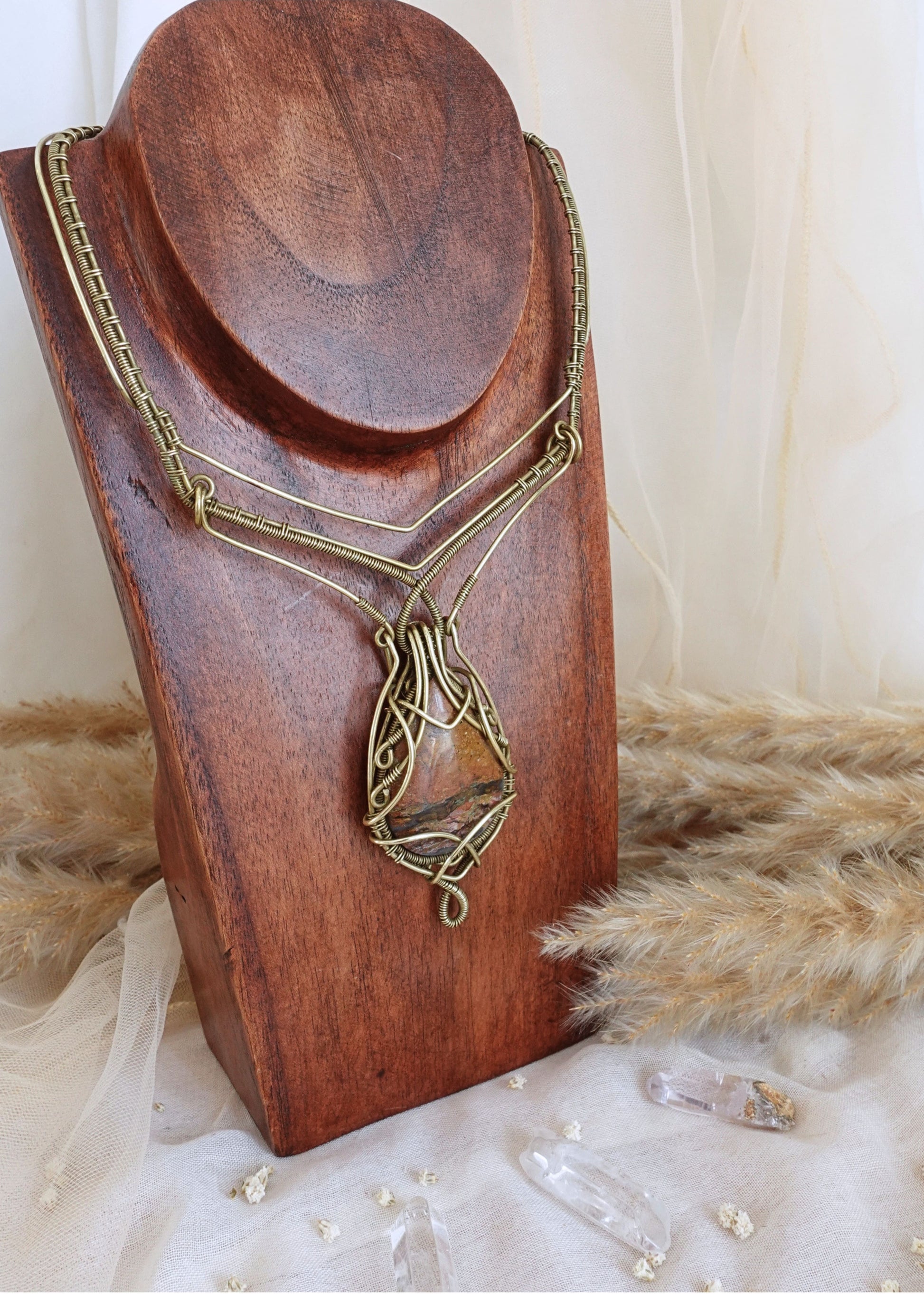 Ocean Jasper VÏ wirewrap pendant showing earthy multi-tone stone