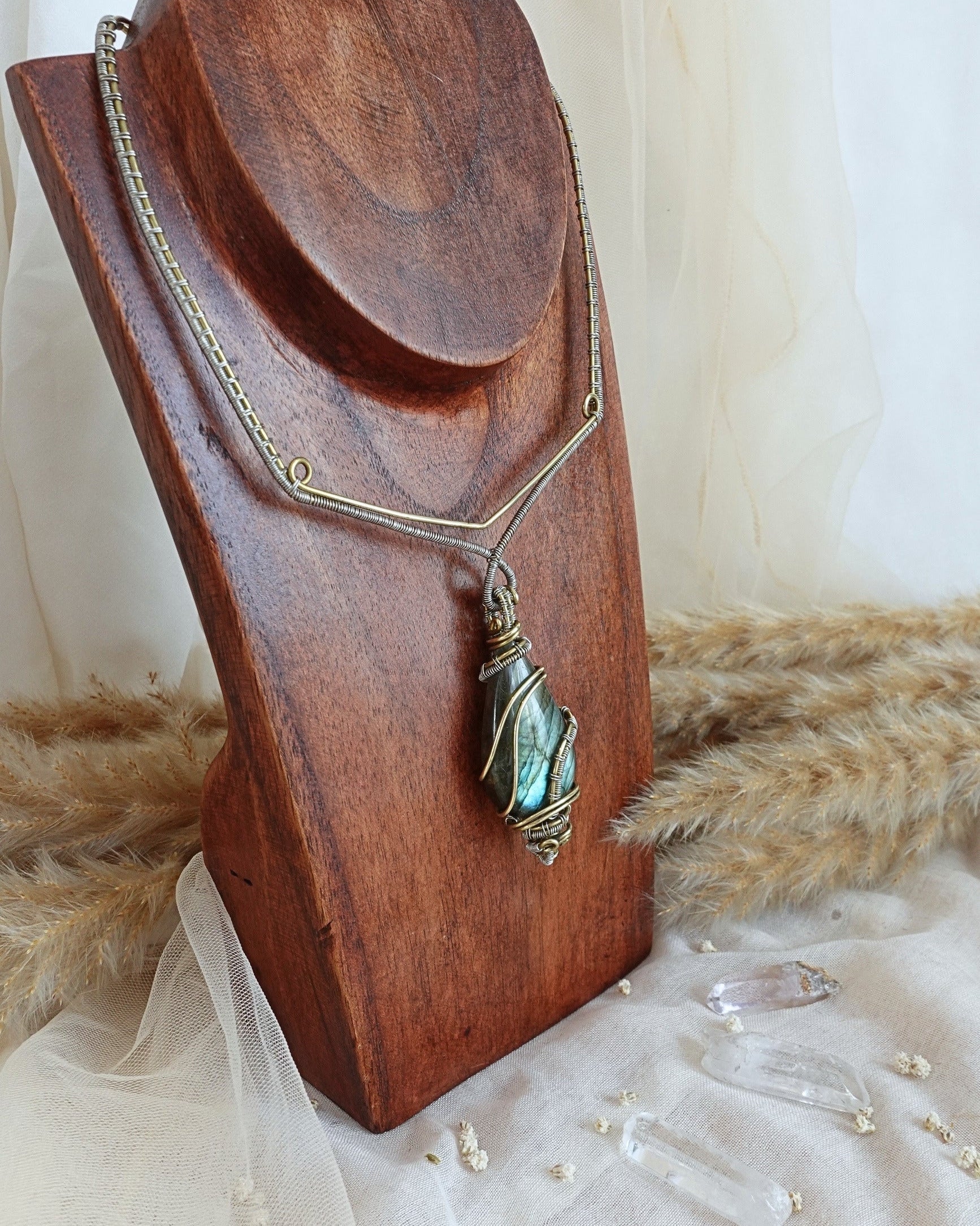 Delicate Labradorite VÏ necklace styled on neck — Rikst Jewelry handmade piece