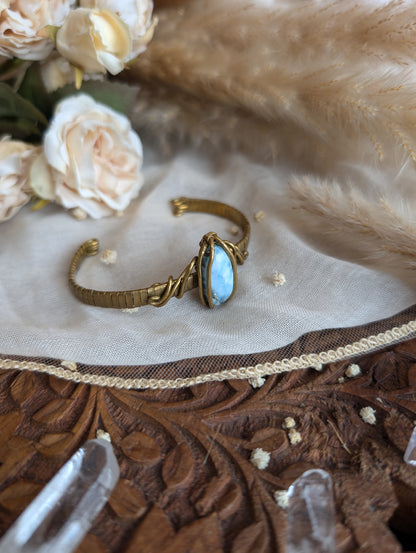 ZÏ larimar bracelet — close-up of the wirewrap