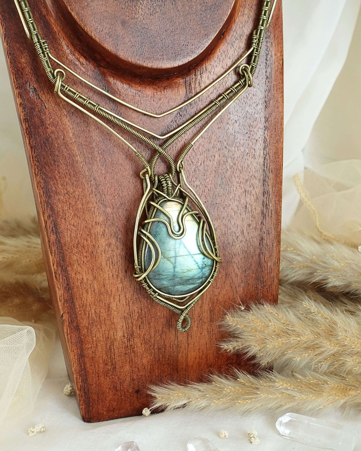 Handmade Labradorite VÏ necklace with intricate brass wirewrap pendant — front view