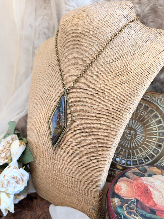 Mixed - Colored Jade Necklace · Wirewrap Pendant - RÏKST JEWELRY